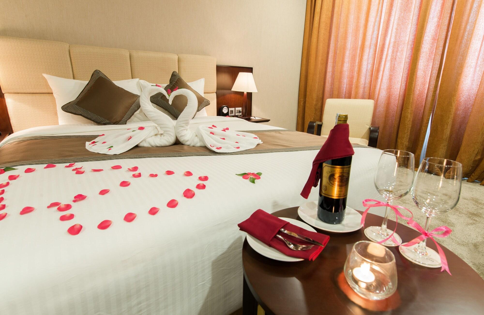 Muong Thanh Hanoi Centre Hotel Exterior photo